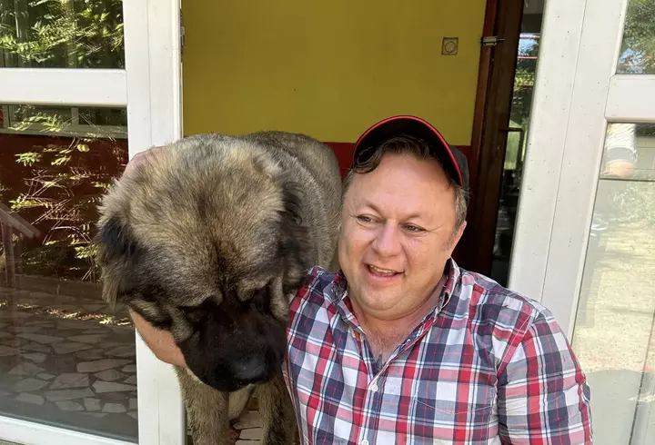 Mihai Găinușă regretă plecarea de la Cronica Cârcotașilor: "Dintre zilele triste, cred că cea mai tristă a fost plecarea de la Cronică. Viața e ca un leagăn, care te înalță și te coboară..." / EXCLUSIV