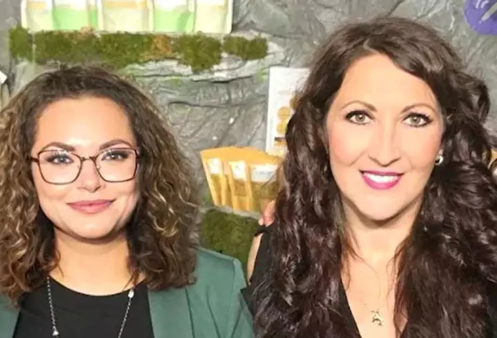 Nadia Comăneci, apariţie spectaculoasă la Globurile de Aur 2025. La 63 de ani, "Zeiţa de la Montreal" a purtat o salopetă mulată, strălucitoare și a atras toate privirile pe covorul roșu