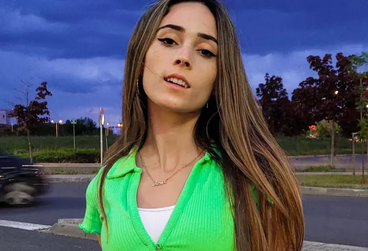 Maria Ilioiu, scandal cu fostul iubit, în direct, la TV: "Când dorea să încerce altceva cu altcineva ne despărțeam". Fosta ispită de la Insula Iubirii a plecat din emisiune, după ce a fost acuzată de infidelitate