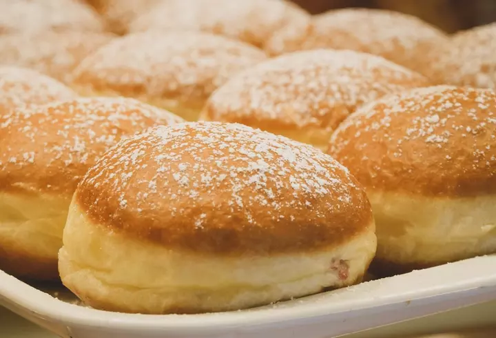 Rețetă de tartă cu legume și humus - un preparat de post sănătos și delicios