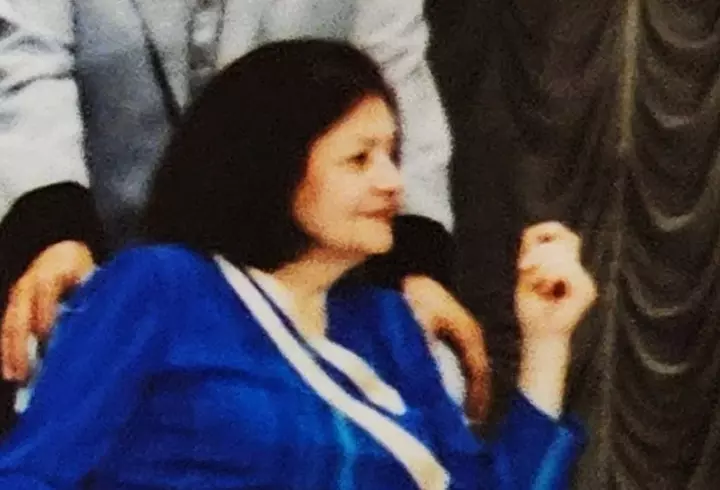 Cati, soția lui Adrian Minune, a ajuns la spital. Manelistul a filmat-o cu branula în mână: "Doamna Simionescu, ce faceți aici?"