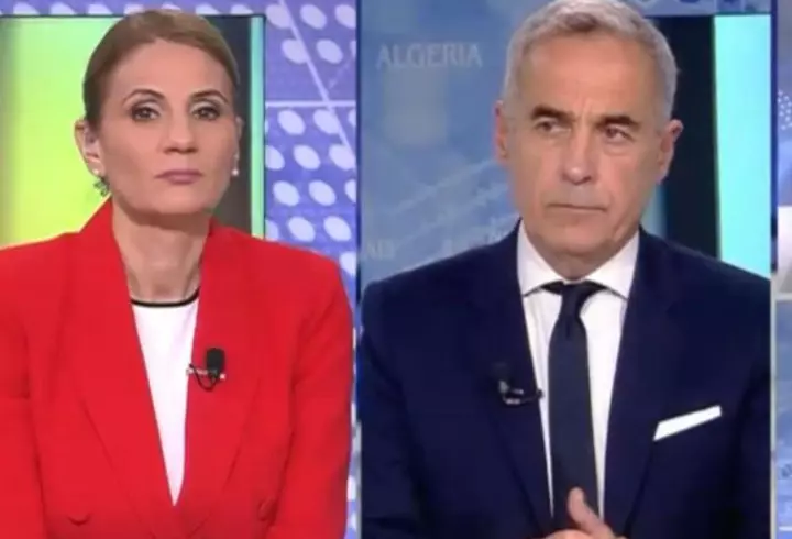 Cati, soția lui Adrian Minune, a ajuns la spital. Manelistul a filmat-o cu branula în mână: "Doamna Simionescu, ce faceți aici?"