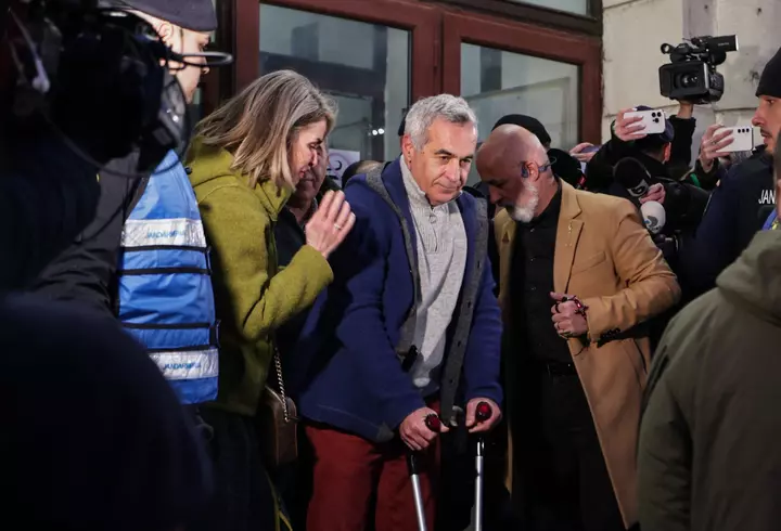 Laura Vicol susține că Nordis, firmă în insolvență, își continuă activitatea. Cum îl apără pe Vladimir Ciorbă, soțul ei: „Blocurile sunt contruite, se finalizează. Toți muncesc, s-au ridicat măsurile...”