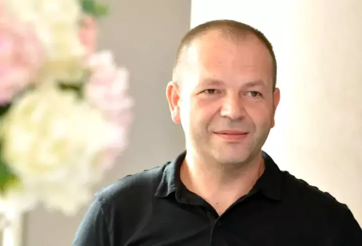 Pescobar are probleme cu restaurantul său din Londra, după ce un "hater activ" i-a făcut plângere: "Acolo am angajat 10 români, am investit vreo 350.000-400.000 de lire" / Protecția Consumatorului a venit în control