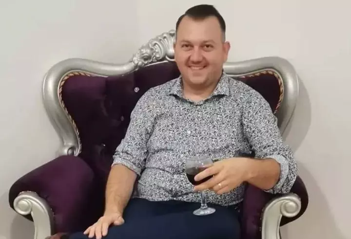 Pescobar are probleme cu restaurantul său din Londra, după ce un "hater activ" i-a făcut plângere: "Acolo am angajat 10 români, am investit vreo 350.000-400.000 de lire" / Protecția Consumatorului a venit în control