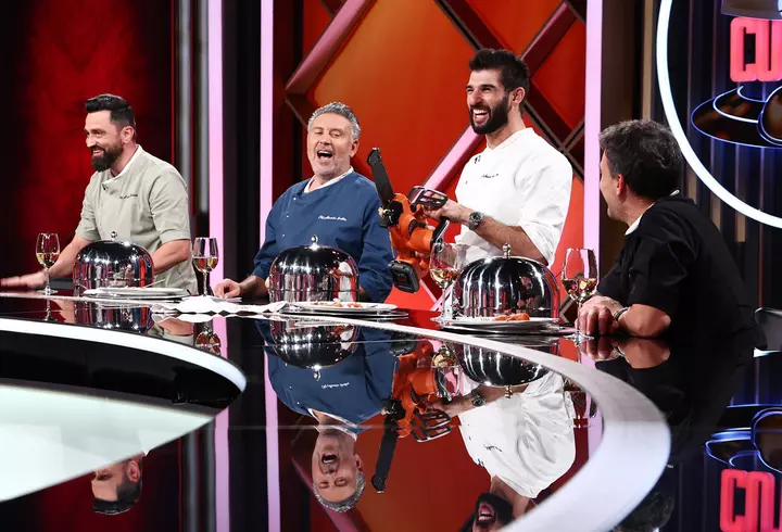 Laura Vicol descrie condițiile din celula în care a stat: „Dezinfectam zilnic, mă deranja mirosul. Mă gândeam la o renovare...” / Ea și Vladimir Corbă locuiesc într-o vilă de lux, dar au și un pethouse la Monaco