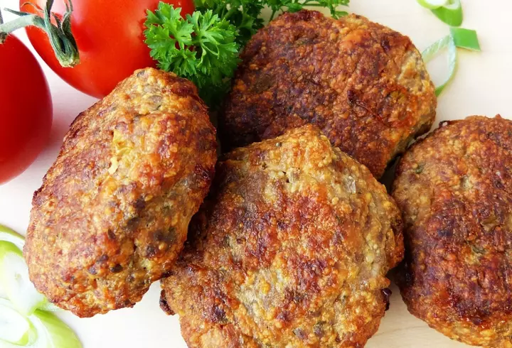 Rețeta de Pavlova și toate secretele pentru un desert perfect