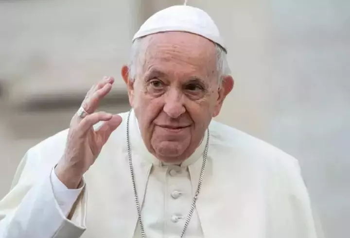 Marius Moga recunoaște că nu-și răsfață soția "pe cât ar merita": "Încerc să țin pasul". A spus și adevăratul motiv pentru care nu-și expun fiica în mediul online / EXCLUSIV