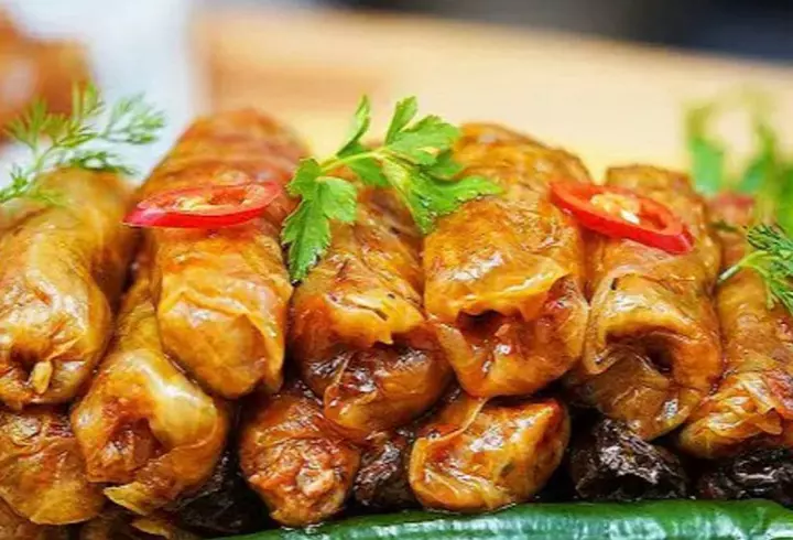 Rețeta de Pavlova și toate secretele pentru un desert perfect