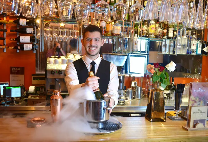 Care sunt județele cu cele mai multe job-uri pentru candidații fără studii superioare și pentru muncitorii calificați și necalificați