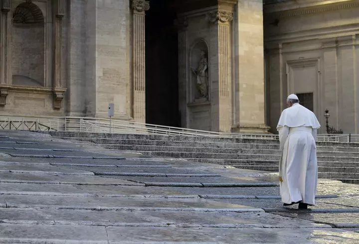 Virginia Giuffre s-a sinucis! Femeia care i-a acuzat pe Prințul Andrew și pe Jeffrey Epstein de abuz sexual avea 41 de ani / Reacția lui Donald Trump