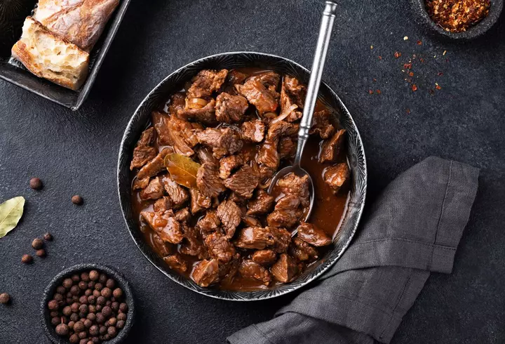 Rețeta de Pavlova și toate secretele pentru un desert perfect