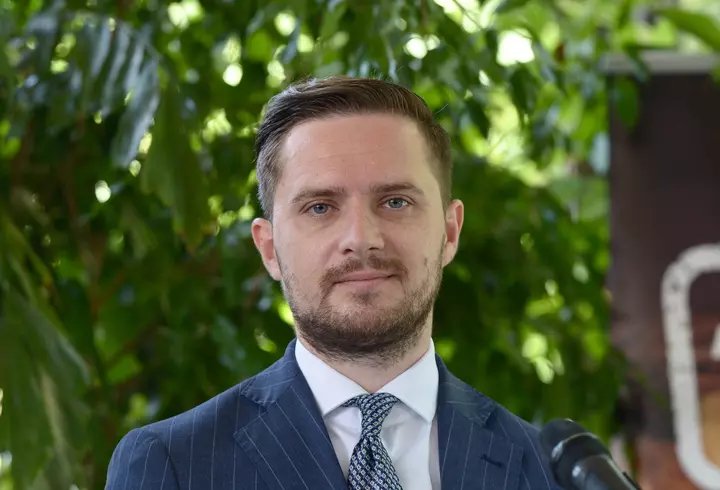 Nicușor Dan a promulgat legea care extinde vaccinarea gratuită anti-HPV pentru fete și băieți până la 26 de ani. Până acum, vaccinul era gratuit doar pentru cei sub 18 ani