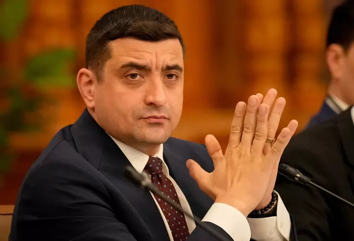 George Simion a șters filmarea cu jurnaliștii Digi24, după ce a fost acuzat că i-a înregistrat pe ascuns. Imaginile postate de liderul AUR s-au viralizat în mediul online