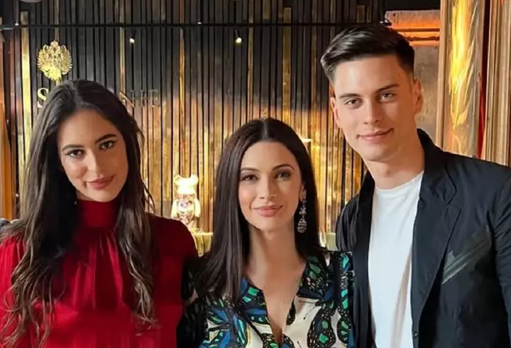Andreea Berecleanu, surprinsă de soțul ei, Constantin Stan, cu o declarație de dragoste emoționantă, la împlinirea vârstei de 51 de ani: "Ești iubita mea, soția mea, împărtășind o viață pe care am visat-o"