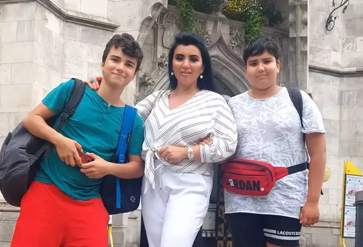 Cine este Iuliana Luciu. S-a lansat în showbiz la 15 ani, ca solistă în trupa Kyss, a jucat în seriale celebre și a fost logodită