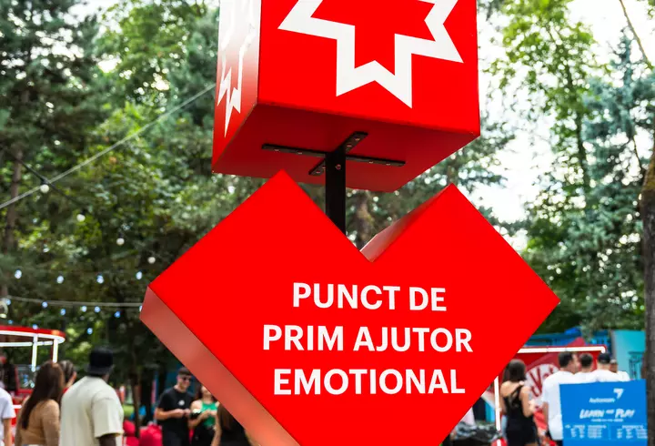 Cremă de față vs ulei pentru ten - când se folosesc și de ce contează