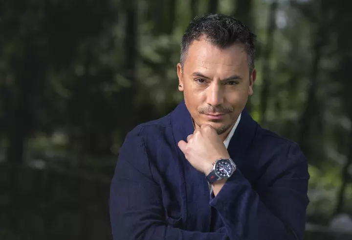 Ce a răspuns Ilie Bolojan, întrebat dacă folosește demisia pentru a intimida coaliția: „E nevoie de respect și solidaritate între parteneri. Nu faci reforme uitându-se la sondaje”