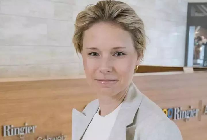 Dr. Carmen Duțu și Gabriel Predescu, despre cum poate schimba o clinică stomatologică experiența vizitei la dentist: "Stomatologia nu trebuie să fie o experiență rece sau temută, ci una caldă și prietenoasă"