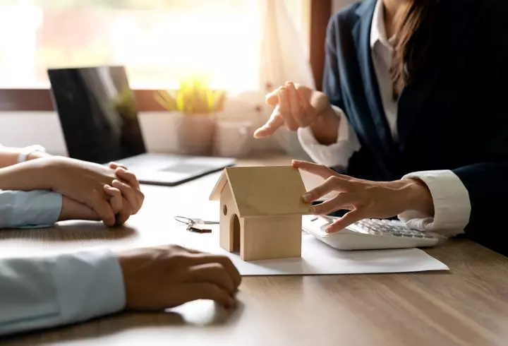 Tips & Tricks: 10 fraze în engleză care îl ajută pe cel mic să dobândească sentimentul de autonomie în vacanță