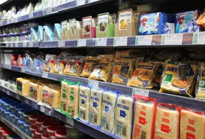 Escapadă epică în Atena. Ponturi pentru o vacanță de vis la poalele Acropolei, locul unde istoria prinde viață și gastronomia de cuerește