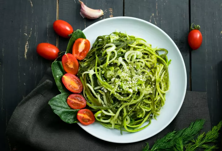 Cum previi formarea mucegaiului la zacuscă