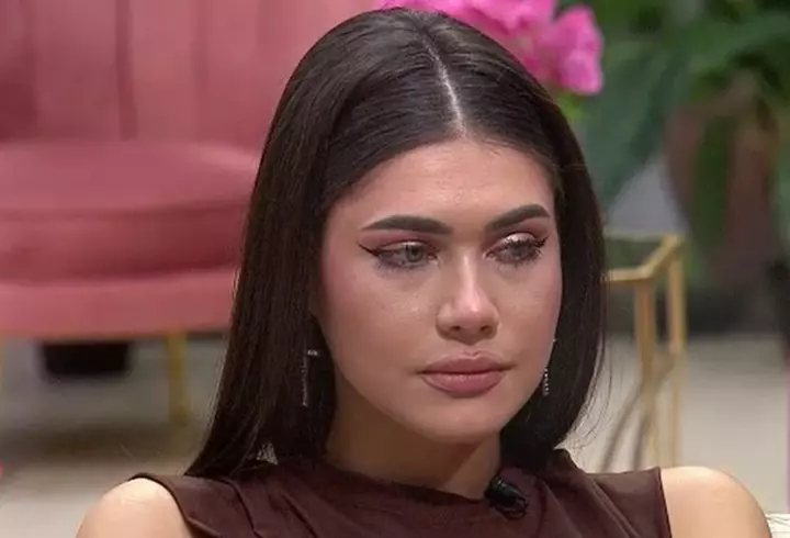 Denise Rifai, apariție superbă la VIVA! Influencers Party 2025. A purtat blugi largi, un corset inedit din piele și are o coafură nouă
