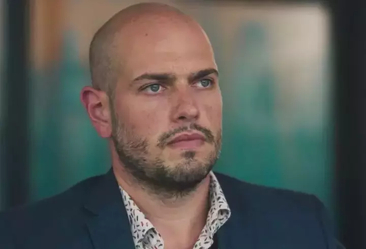 De ce a refuzat Gabriel Dorobanțu, de fapt, să cânte la festivalul Mamaia și cum atacă radiourile din România: ”Ignoră creația românească, ignoră compozitorii, ignoră interpreții. Asta este.” / EXCLUSIV