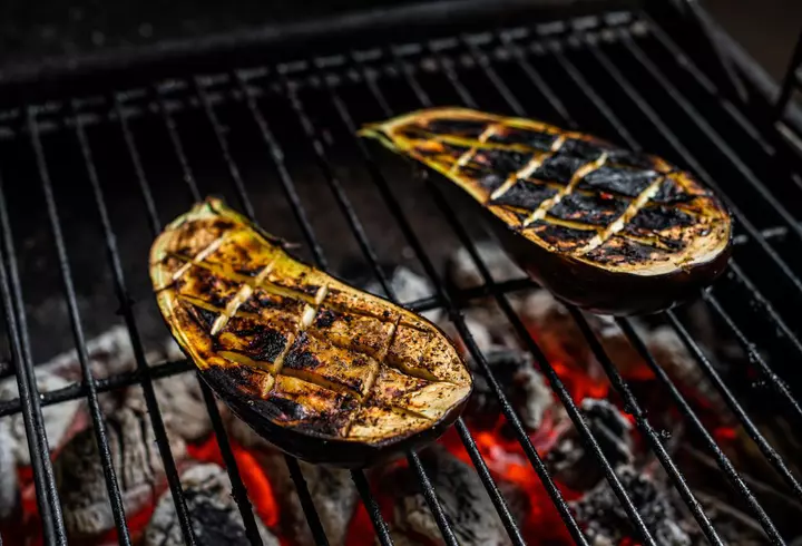 Cum previi formarea mucegaiului la zacuscă