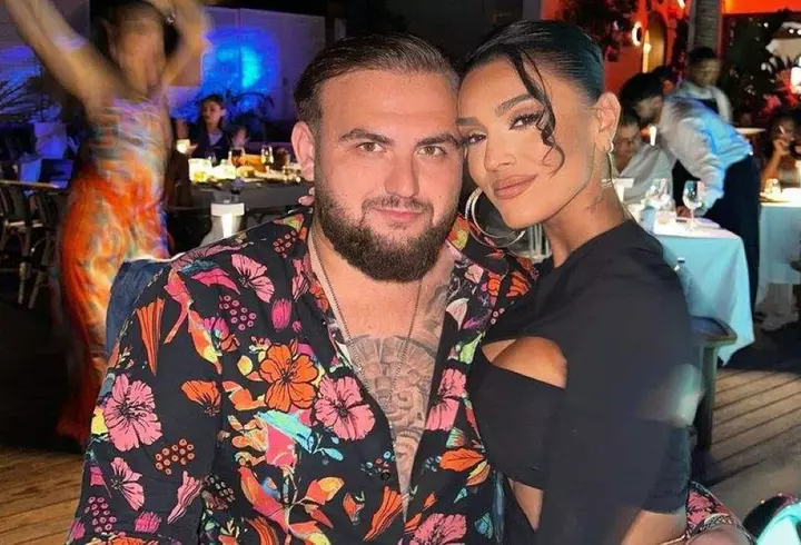 Pamela Genini, model și vedetă TV în Italia, în vârstă de 29 de ani, ucisă de iubitul ei. Bărbatul a înjunghiat-o de 24 de ori și apoi a încercat să se sinucidă