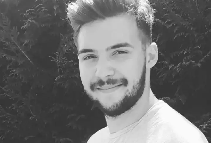 A murit Spencer LoFranco! Actorul cunoscut pentru rolurile din "Jamesy Boy" și "Gotti" avea 33 de ani: "Ai trăit o viață la care doar unii ar putea visa"