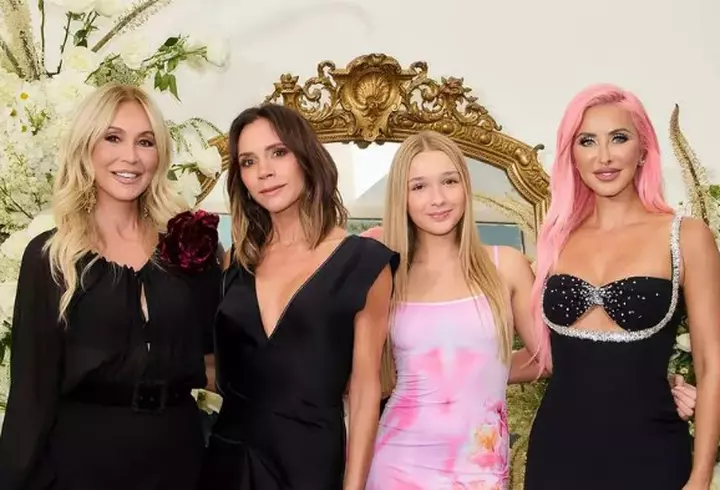 Cum se înțelege Kristina Cepraga cu Aurora-May, fiica ei în vârstă de 10 ani. Actrița i-a fost profesoară de actorie: "Are talent. Din fericire, nu vrea să urmeze această meserie" / EXCLUSIV