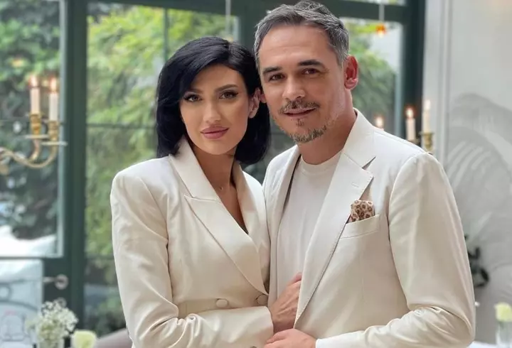 Cine este Marga, nepoata lui Ioniță și a Vioricăi de la Clejani. A înlocuit-o pe Margherita pe scenă și cântă cu celebrul taraf: „Ca să urci la mine pe scenă, trebuie să fii bun”