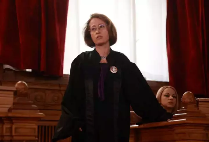 Alocaţiile pentru copii nu vor fi mărite nici în anul 2026, deși legislația în vigoare prevede actualizarea anuală cu rata inflației / Câți bani pierd copiii