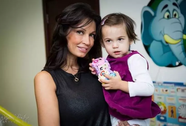 Albertina Ionescu a ajuns de urgență la spital: "A fost prima mea internare la stat, prima mea experiență cu ambulanța"/ Reacția soțului ei, Constantin Opriș