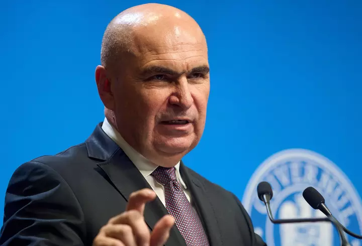 Alocaţiile pentru copii nu vor fi mărite nici în anul 2026, deși legislația în vigoare prevede actualizarea anuală cu rata inflației / Câți bani pierd copiii