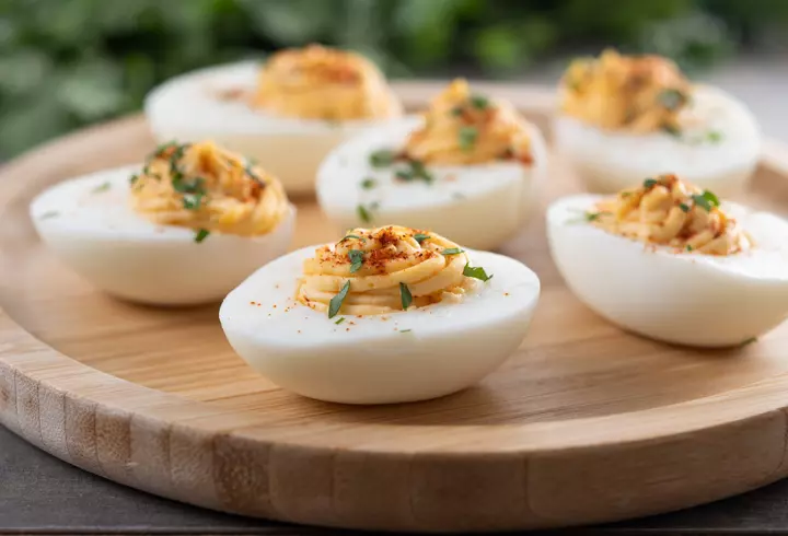 Rețetă de Putinka. Seamănă cu baclavaua și este un desert adorat de greci