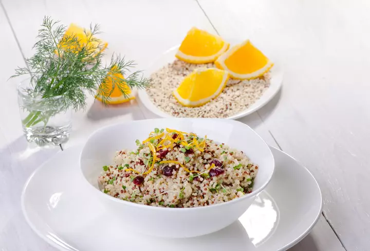 Rețetă de Putinka. Seamănă cu baclavaua și este un desert adorat de greci