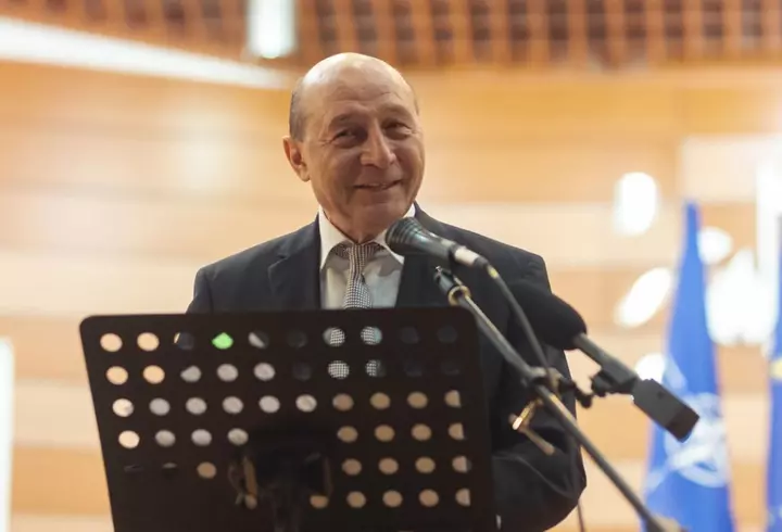 Ilie Bolojan a explicat de ce vârsta de pensionare trebuie ridicată „peste tot”: „E singura formă pentru a avea sisteme de pensii stabile şi o economie pusă pe baze sănătoase”