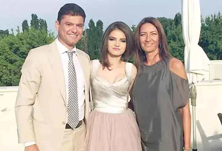 Ce s-a întâmplat aseară, 13 ianuarie, la Power Couple. Cătălin Zmărăndescu a înjurat și a rupt o balustradă de durere la proba "durerile nașterii": "Nu puteam să respir"