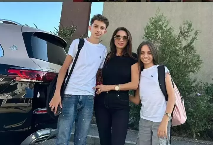 Cu ce se ocupă Mika, fiul Alinei Chivulescu, la 25 de ani: "Sunt recunoscătoare pentru el. Mi se parte fantastic. În ciuda faptului că e foarte tânăr, plătește salarii"
