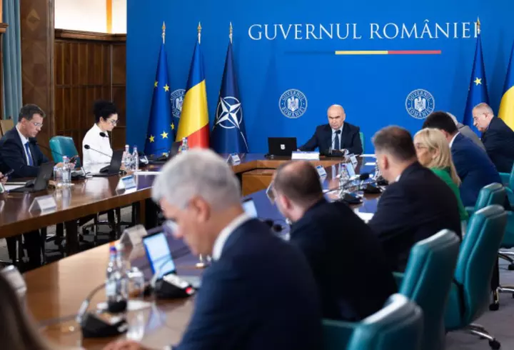 Ciprian Ciucu anunță un val de scumpiri și închiderea unor instituții: "E necesar să creştem preţul călătoriei pentru STB"