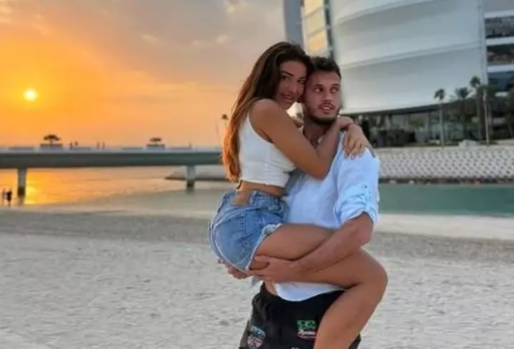 Ce s-a întâmplat aseară, 13 ianuarie, la Power Couple. Cătălin Zmărăndescu a înjurat și a rupt o balustradă de durere la proba "durerile nașterii": "Nu puteam să respir"