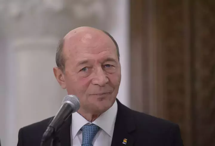Ciprian Ciucu anunță un val de scumpiri și închiderea unor instituții: "E necesar să creştem preţul călătoriei pentru STB"