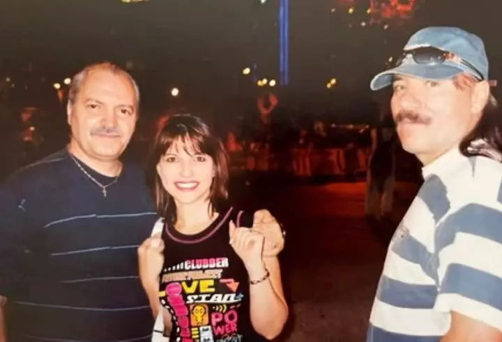 Dana Roba și-a dat iubitul afară din casă cu jandarmii: "El s-a mutat la mine și a zis că va plăti cheltuielile. Și, când au venit facturile, s-a suparat că i-am cerut bani pe cheltuieli"