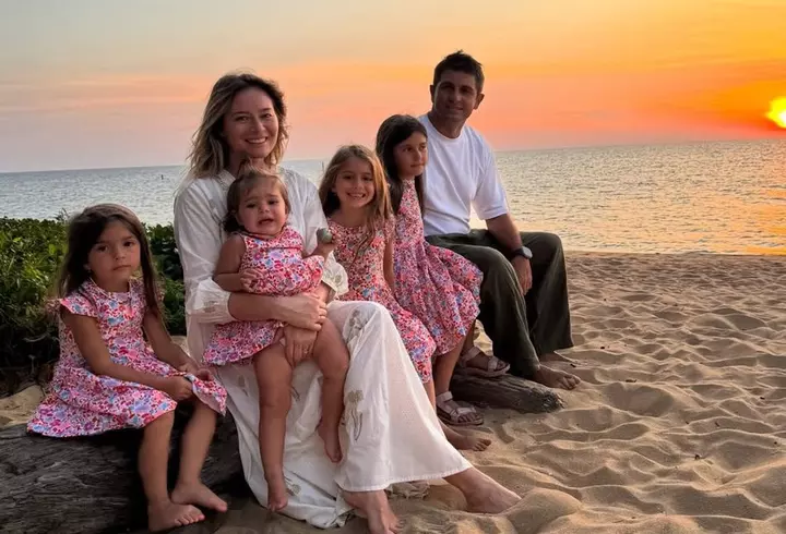 Laura Cosoi s-a vindecat de stări de anxietate după ce a devenit mama a patru copii: "Înainte aveam atacuri de panică. Când a început viața mea să se umple, nu mai am nicio depresie"