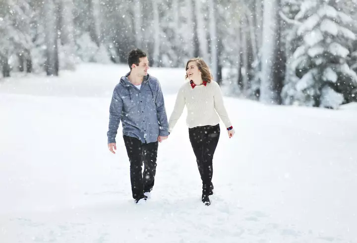 Cum să încetinești îmbătrânirea biologică fără diete drastice sau suplimente inutile