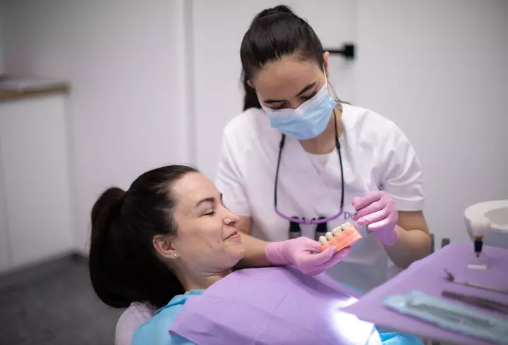 Economii inteligente și planuri de siguranță financiară: cum îți consolidezi stabilitatea anul acesta