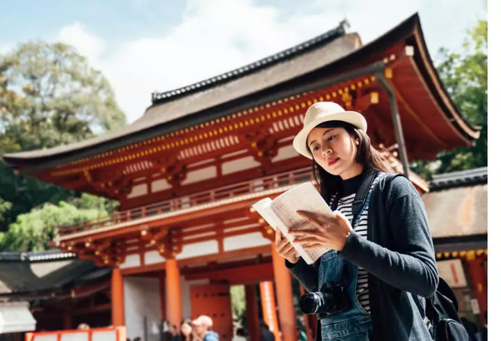 Economii inteligente și planuri de siguranță financiară: cum îți consolidezi stabilitatea anul acesta