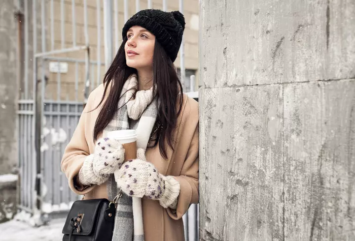 Cum să încetinești îmbătrânirea biologică fără diete drastice sau suplimente inutile